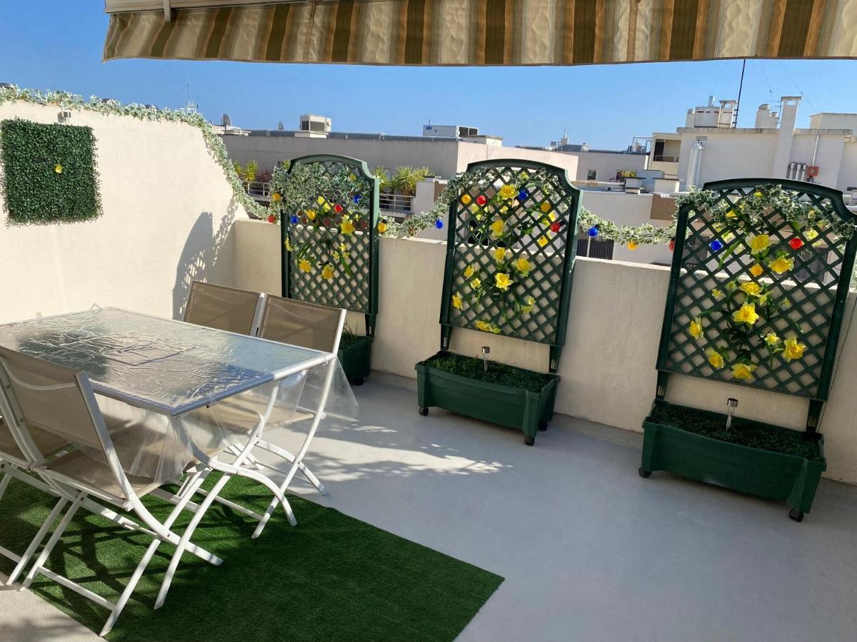 Nid douillet sur la Côte d'Azur Antibes Exterior foto